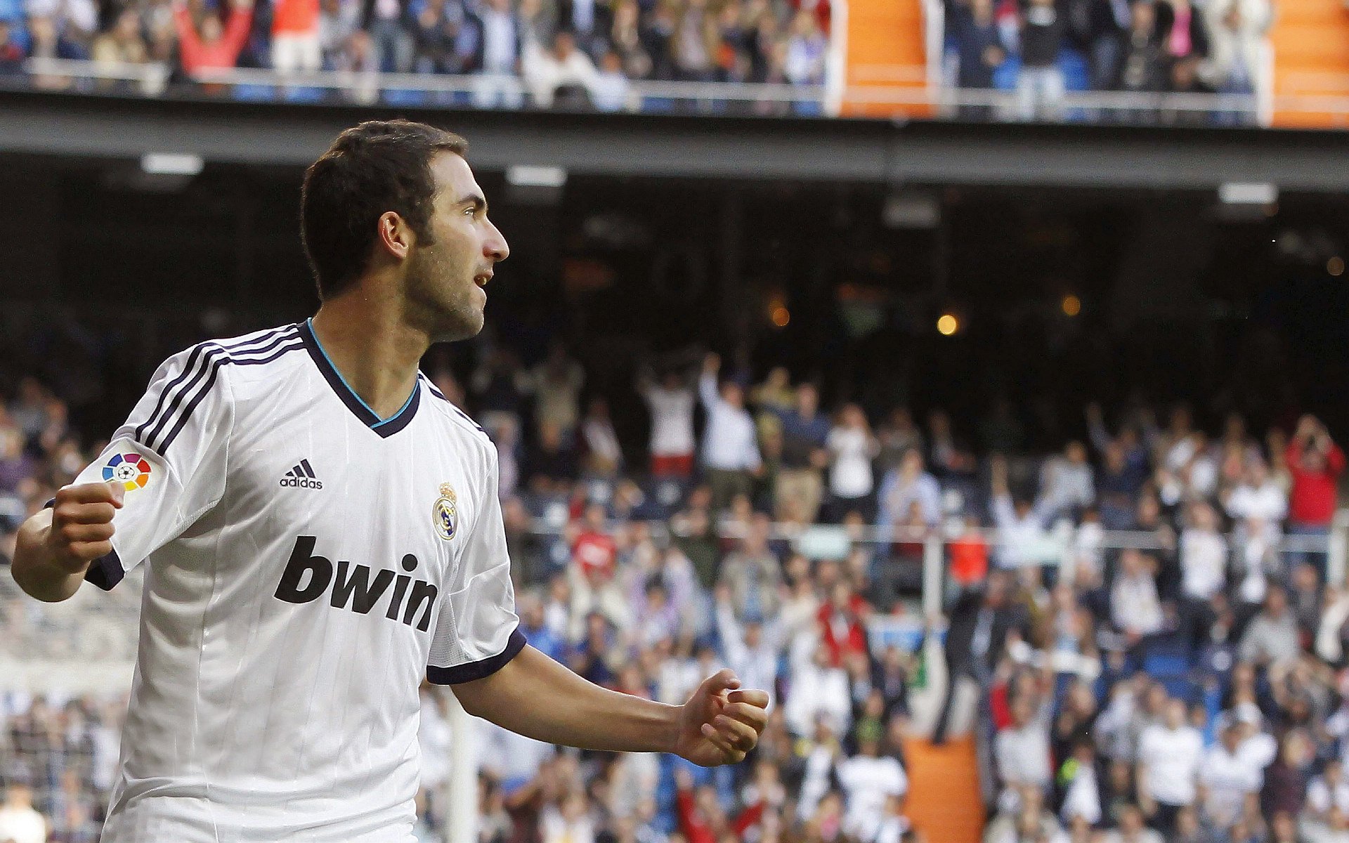 体育明星社交平台带动赛事宣传热度,打造体育明星