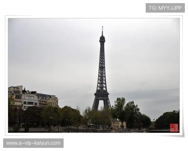 巴黎整体推进层次分明 巴黎整体推进层次分明